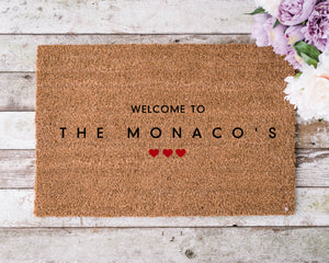 PERSONALISED WELCOME FAMILY NAME DOORMAT WITH HEARTS